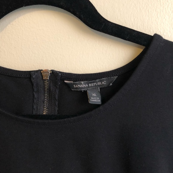 Banana Republic Black Tank with Zipper back - Picture 3 of 5